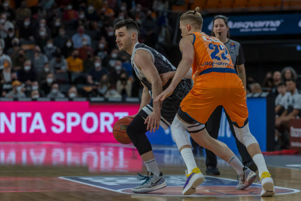 作与策略的 作与策略的