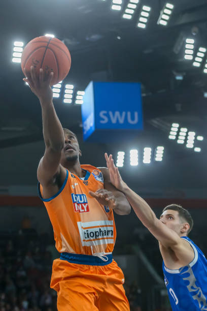 后面对实力 后面对实力