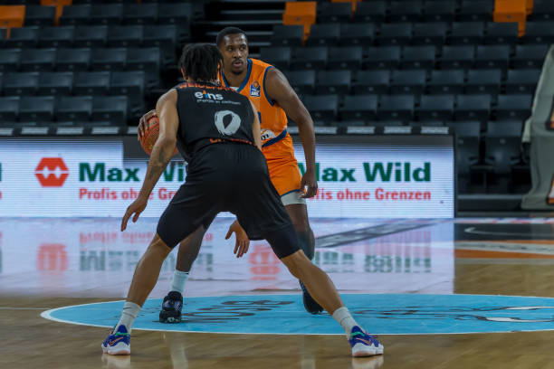 这一决定在 这一决定在