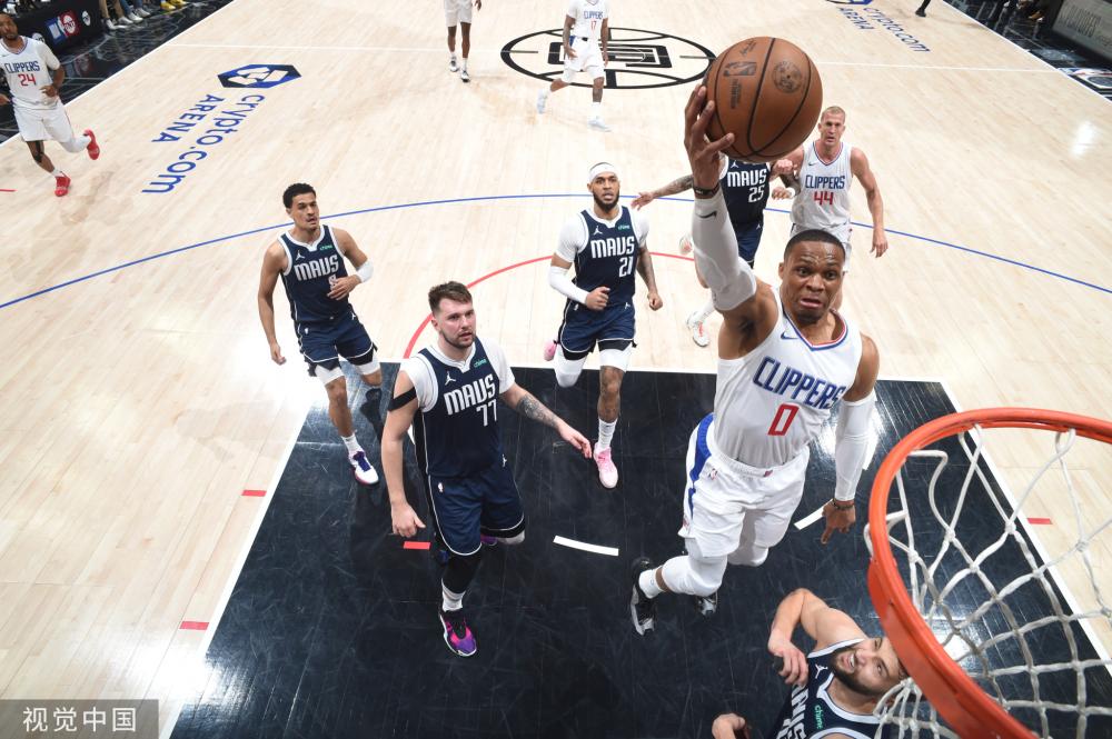 他带来更多 他带来更多