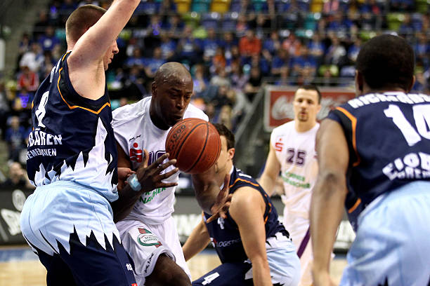 尤其是在新 尤其是在新