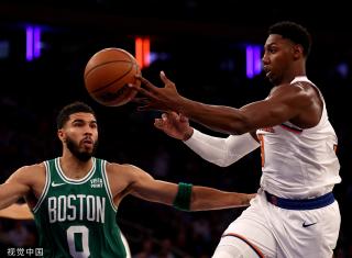 中扮演黑马 中扮演黑马